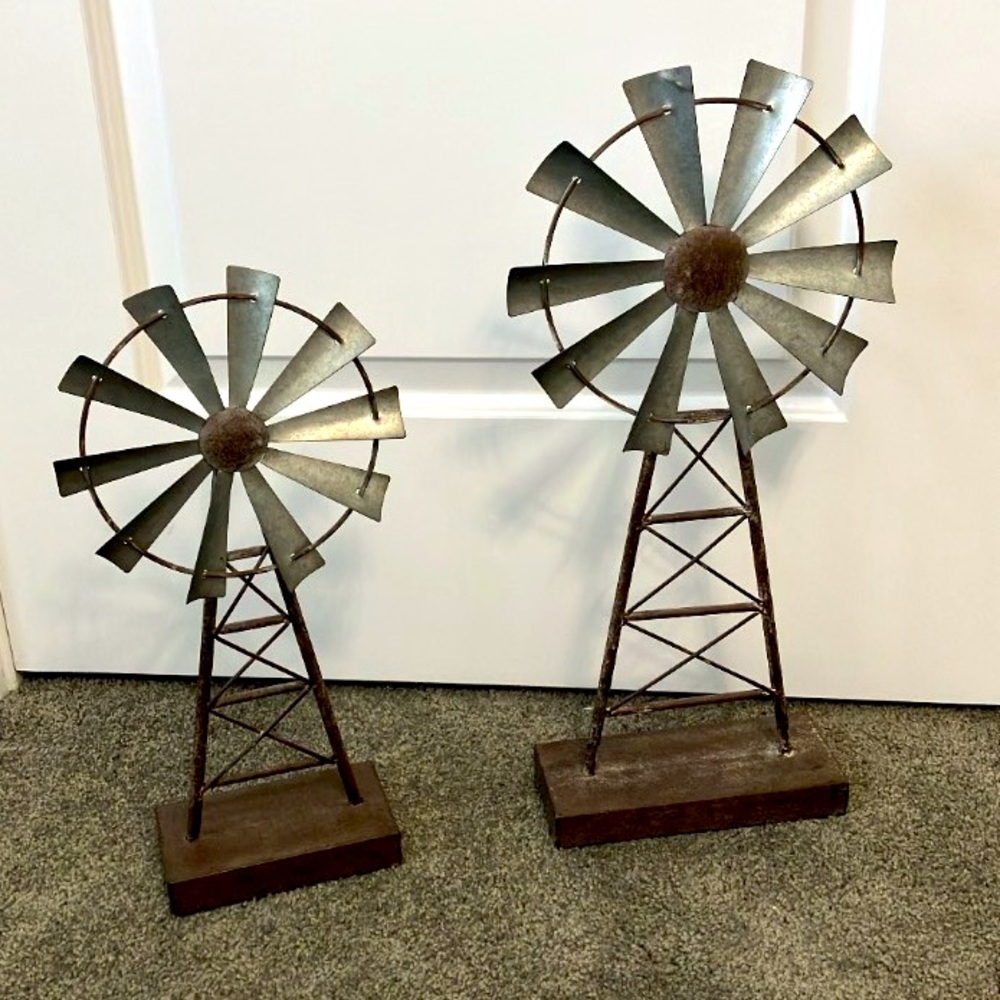 Windmill Decor